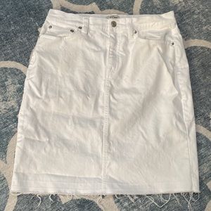 J Crew Trademark white denim skirt NEW size 28
